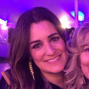 Meet your Posher, Carrie